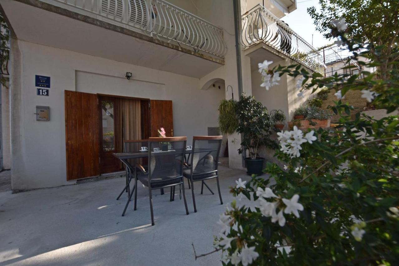 Apartments Amulic Duce Exterior photo