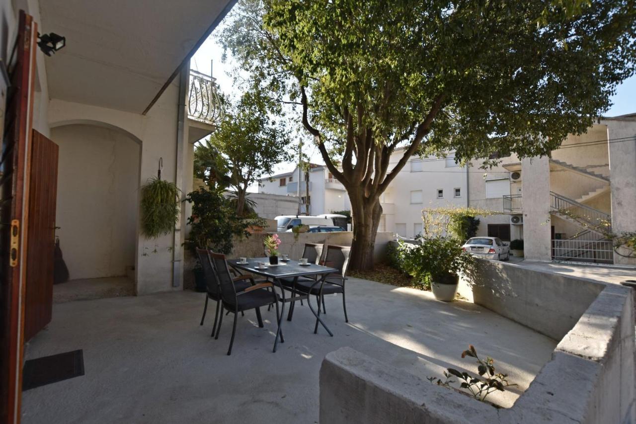 Apartments Amulic Duce Exterior photo